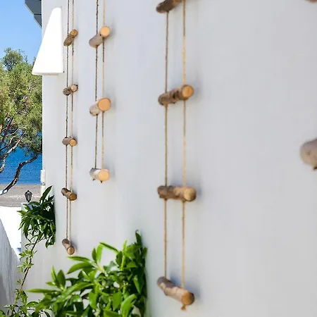 Memories 2* Monolithos (Santorini)