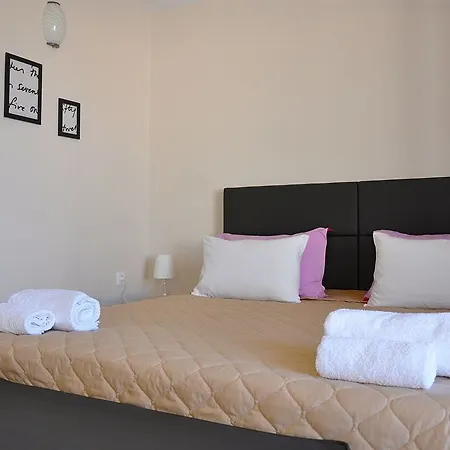 Memories Hotel Monolithos (Santorini)